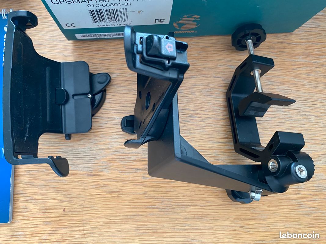 GPS Aviation Garmin GPSMAP 196 – Complet avec accessoires et boîte — photo 2